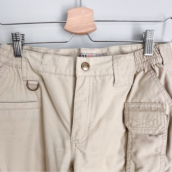 2/25 Women’s 5.11 Tactical Khaki Pants Cargo Chino size 6 work - Picture 3 of 6
